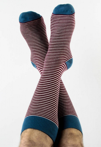 Strümpfe - bordeaux/natur/blau gestreift Strümpfe - bordeaux/natur/blau gestreift
