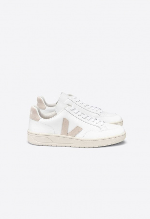 Veja "V-12 Leather" - white sable Veja "V-12 Leather" - white sable